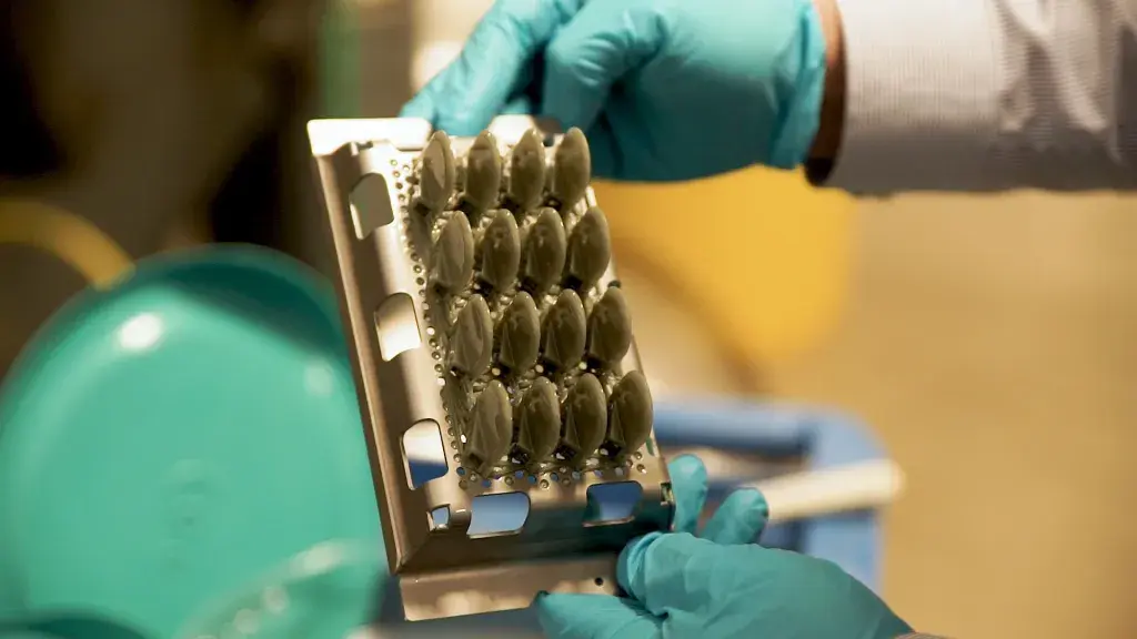 Figure 4 Standalone로 제작된 인쇄 부품의 전체 빌드 플레이트