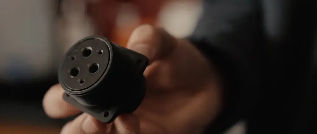 UDRI에서 Figure 4를 사용해 프린트한 교체용 부품