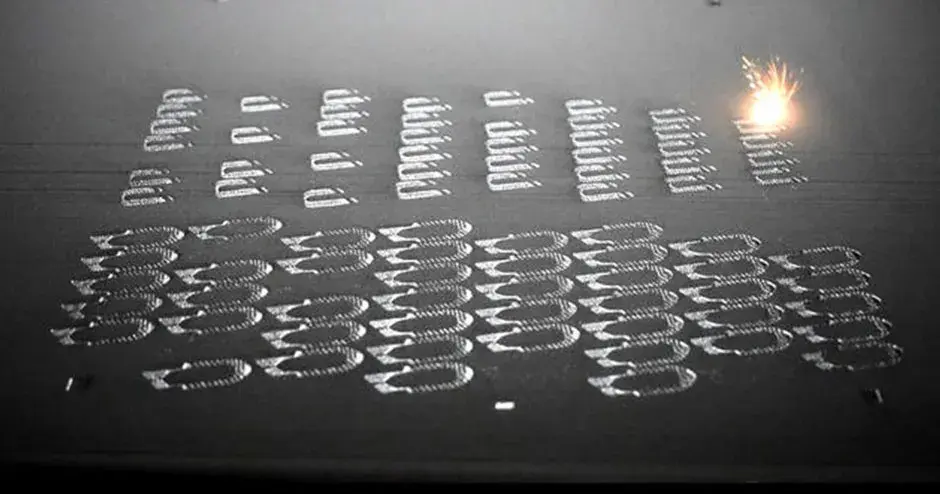 DMP Factory 350과 DMP Monitoring을 이용한 금속 3D 프린팅 공정