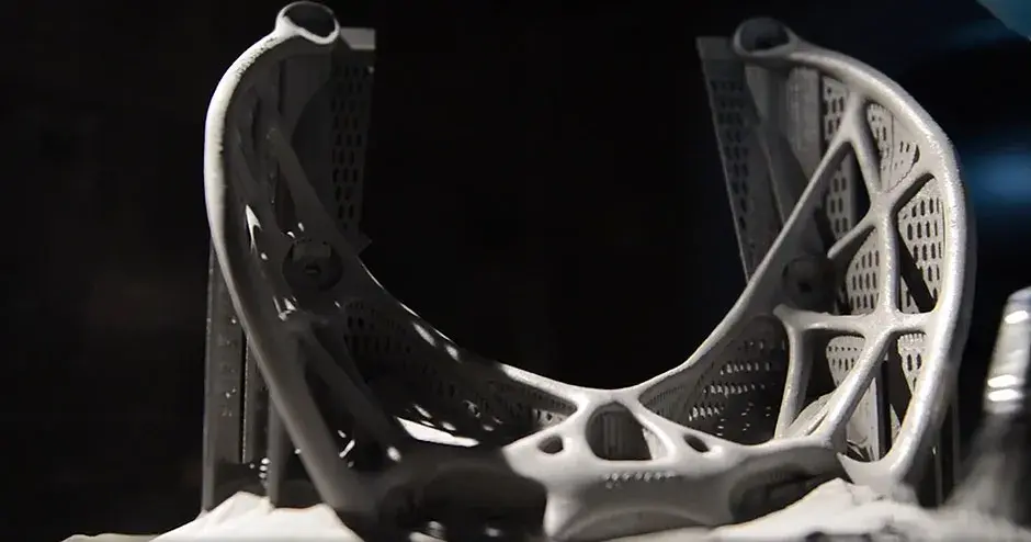 공정 중인 금속 적층 제조