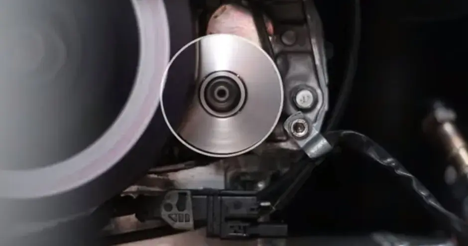 모터스포츠 산업의 금속 구성품에 대한 관성 관리