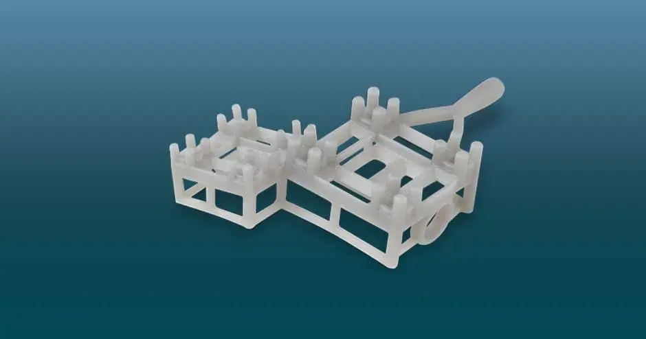 주얼리 펜던트의 회색 주조