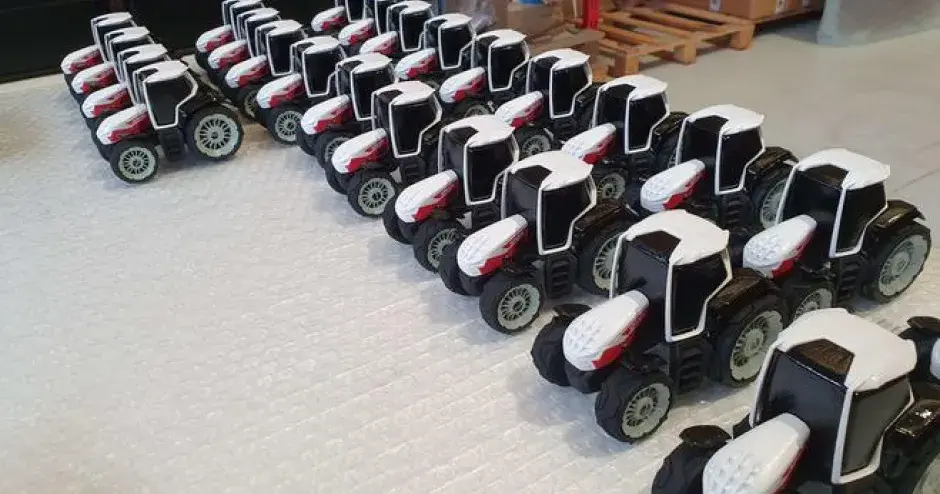 AGRITECHNICA 전시회에서 1:40 스케일 외관 모델로 주목을 받는 Steyr Tractor